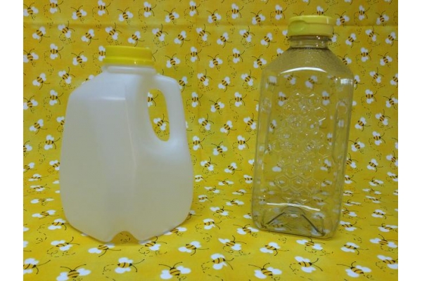 3 lb Handi-Pour Jug